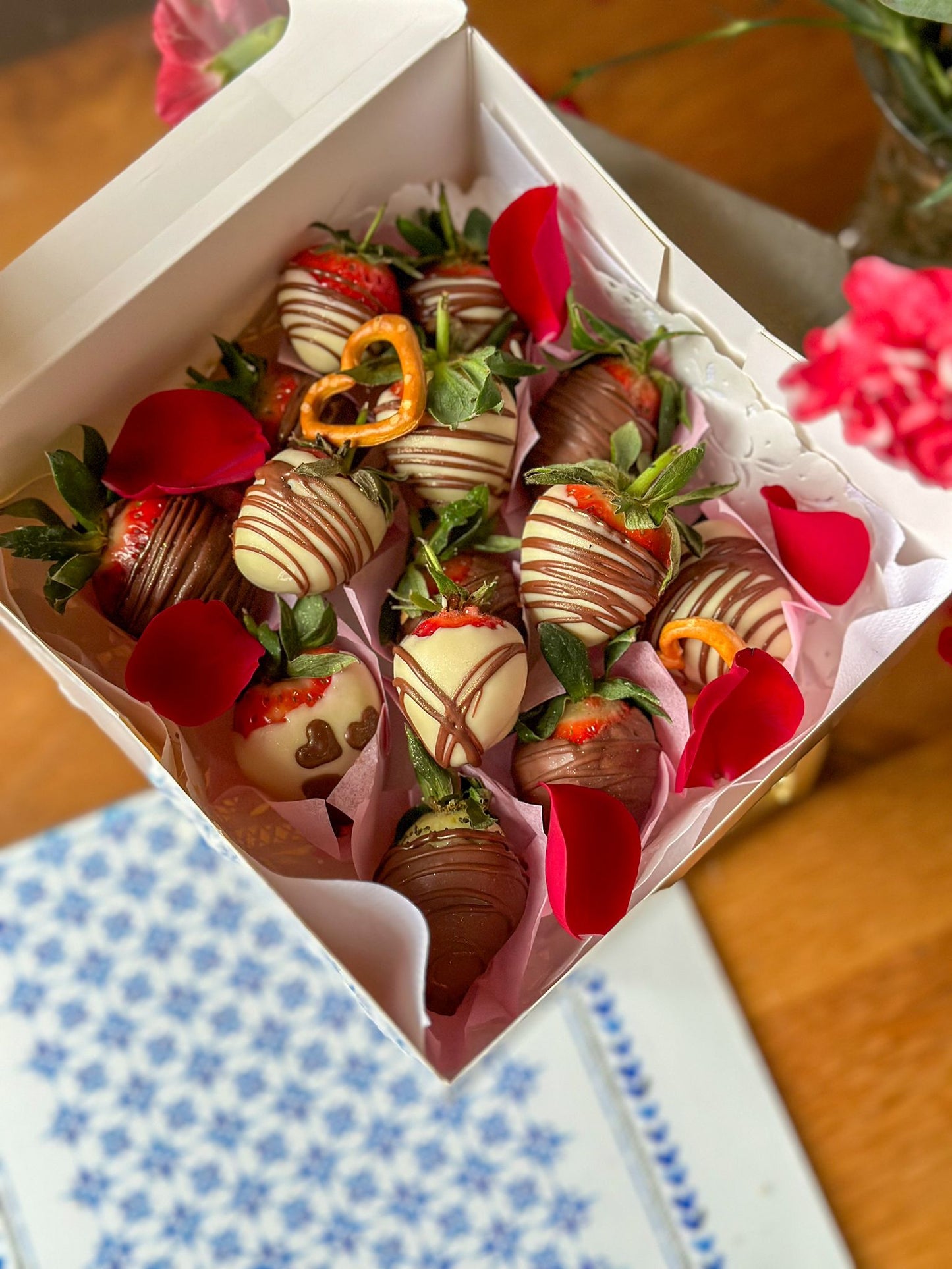 Luxury Chocolate Dipped Strawberries