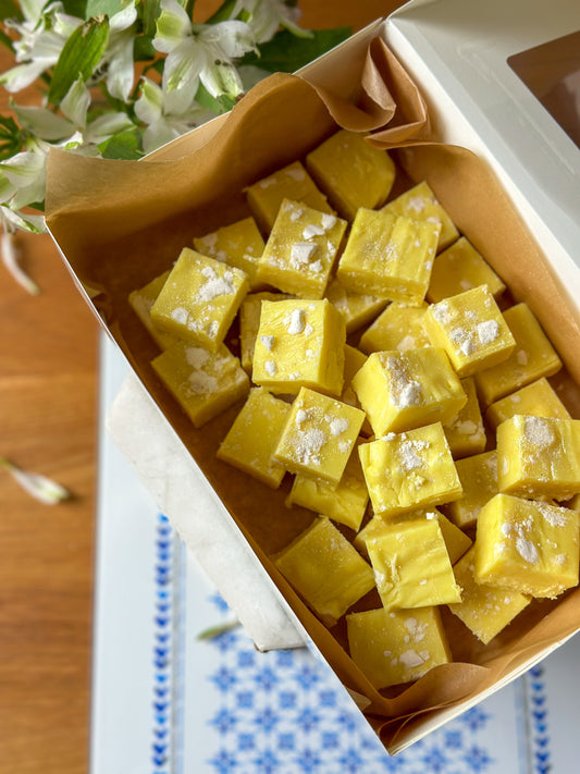 Lemon meringue fudge